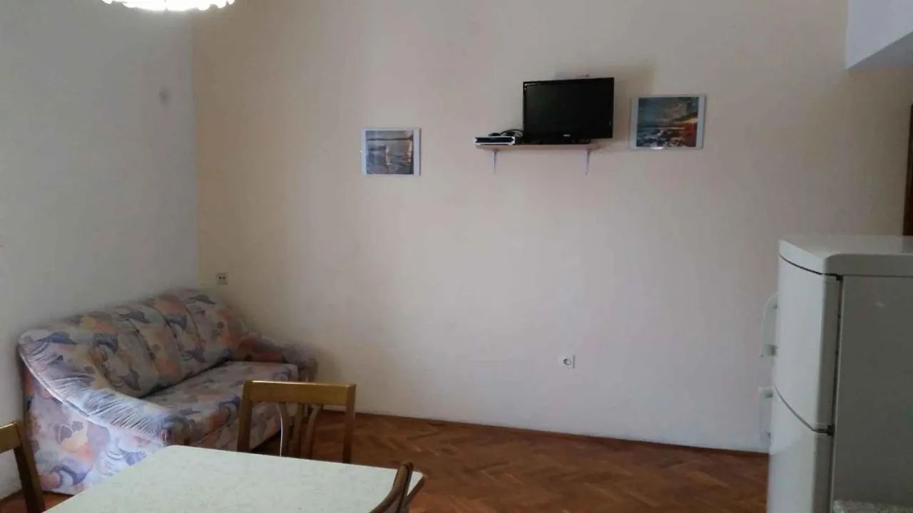 Apartment Zaglav 2